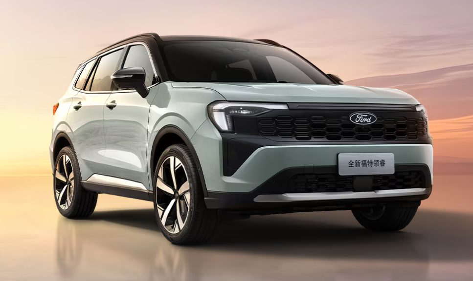 三十二號店-福特縱橫